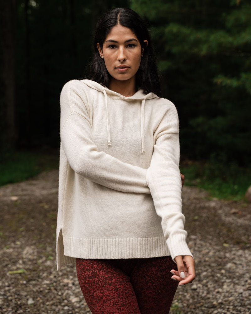 Sudadera con capucha de cachemira reciclada