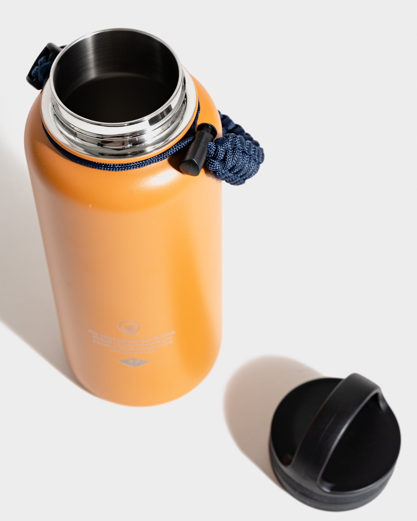 Botella Signature de acero inoxidable de 32 oz.