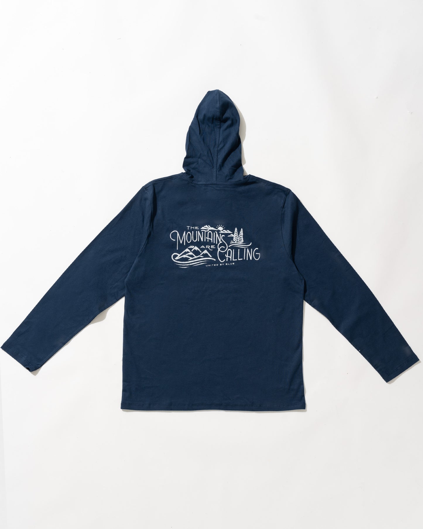 Sudadera con capucha y bolsillo Las montañas te están llamando