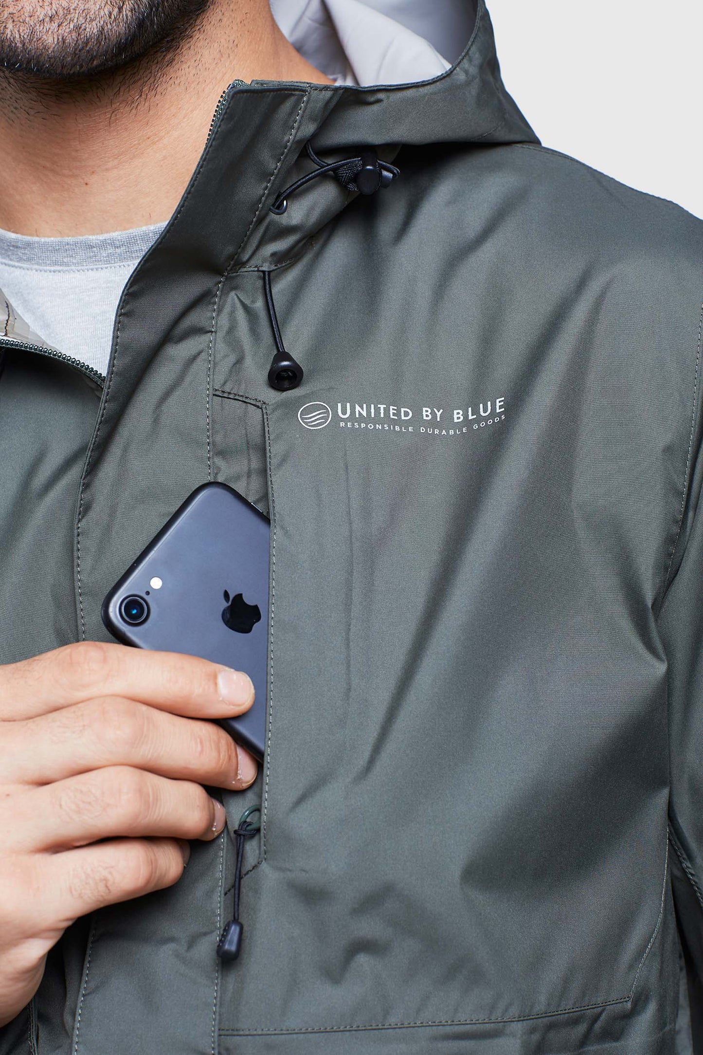 Chaqueta impermeable reciclada para hombre